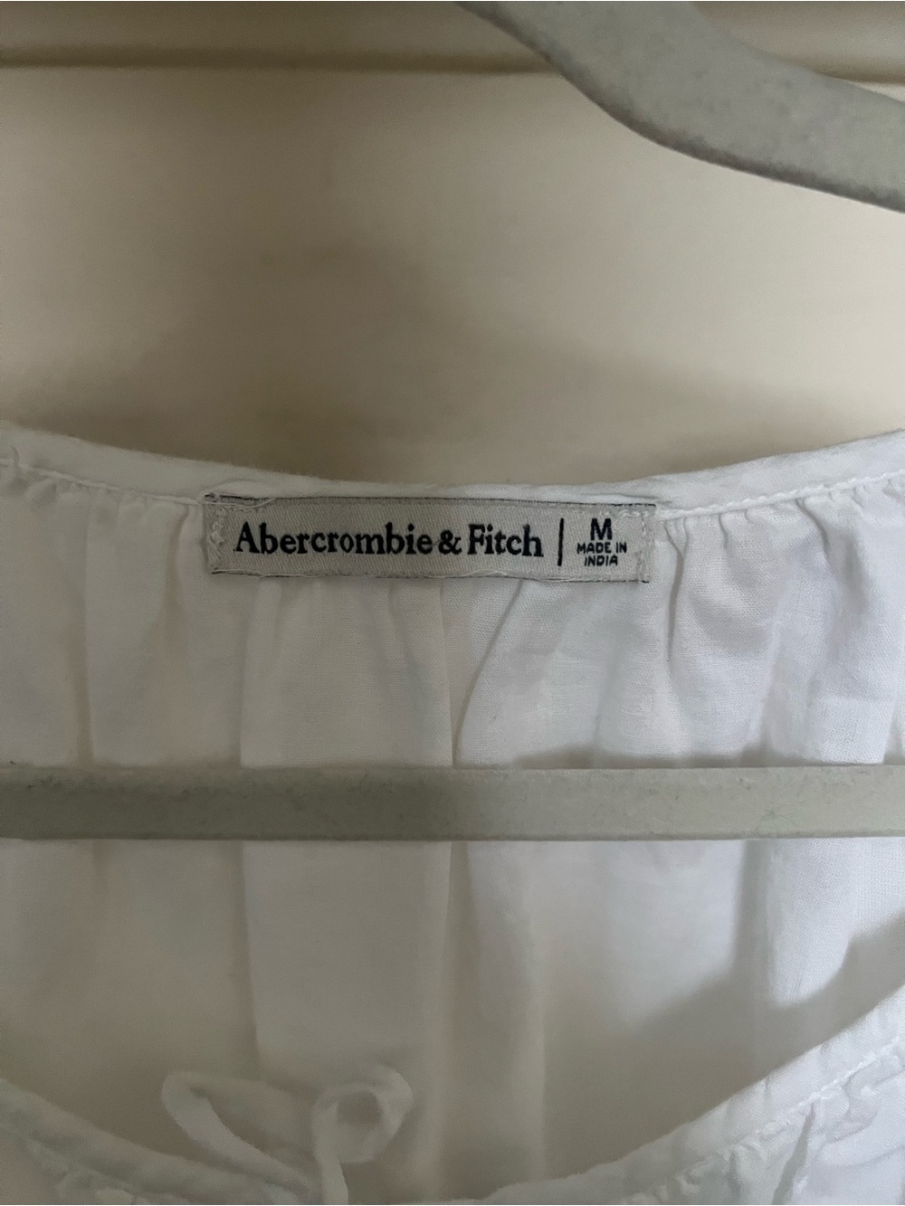 Abercrombie & Fitch White Blouse - Picture 3 of 3